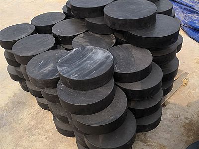 临漳县板式橡胶支座由若干层橡胶片与薄钢板经加压硫化
